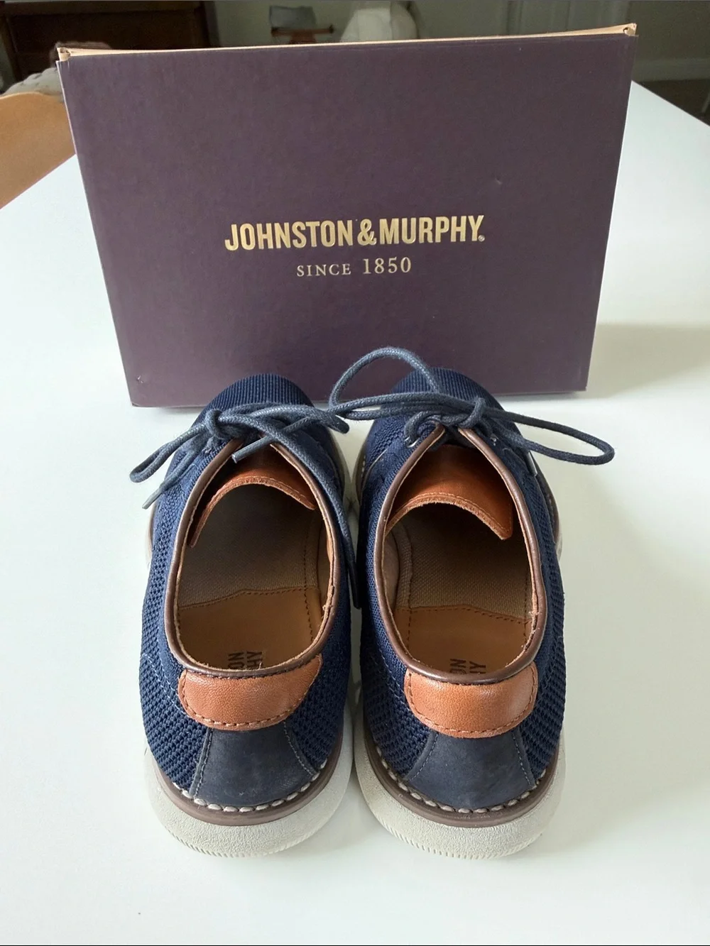 Johnston & Murphy Navy Knit Wingtip Derby with Brown Trim Boys Size 1